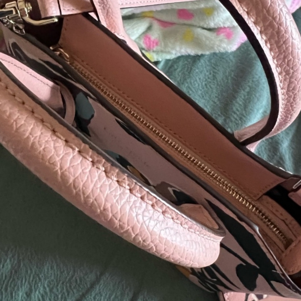 Kate Spade New York handbag & wallet selling in a set - Picture 4 of 8